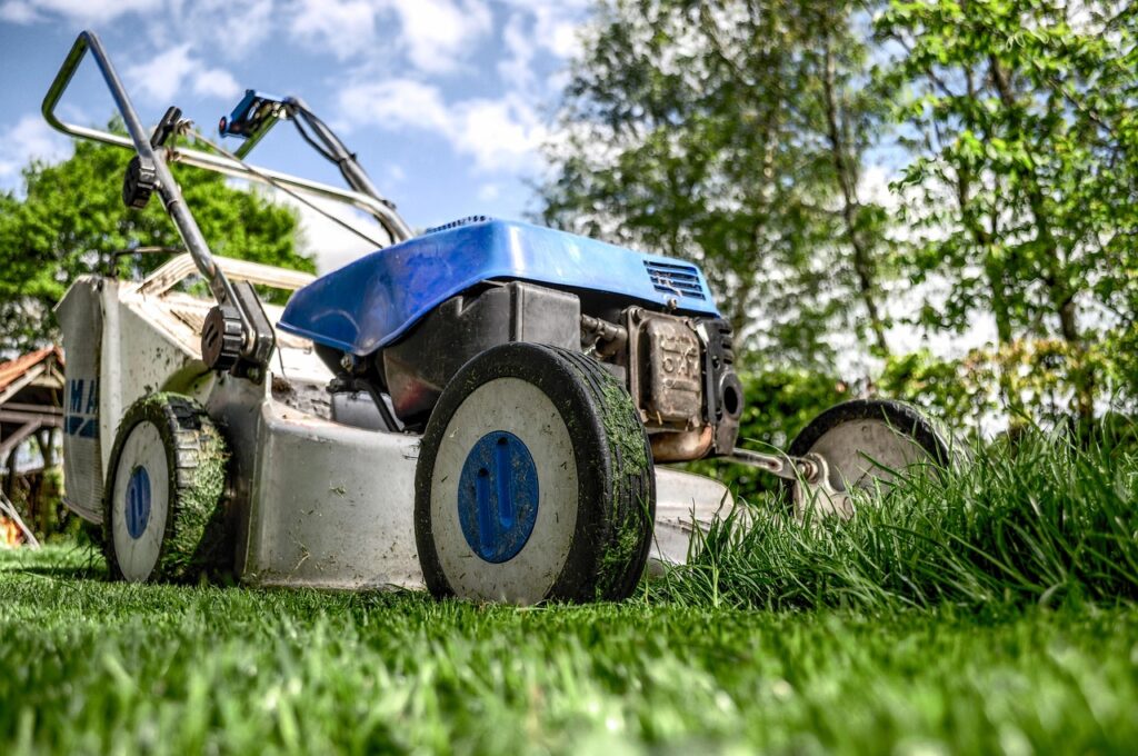 lawn mower, grass, garden, front yard, nature, gardening, lawn-mower chassis, lawn, cutting, gardener, equipment, machine, backyard, mower, maintenance, yard